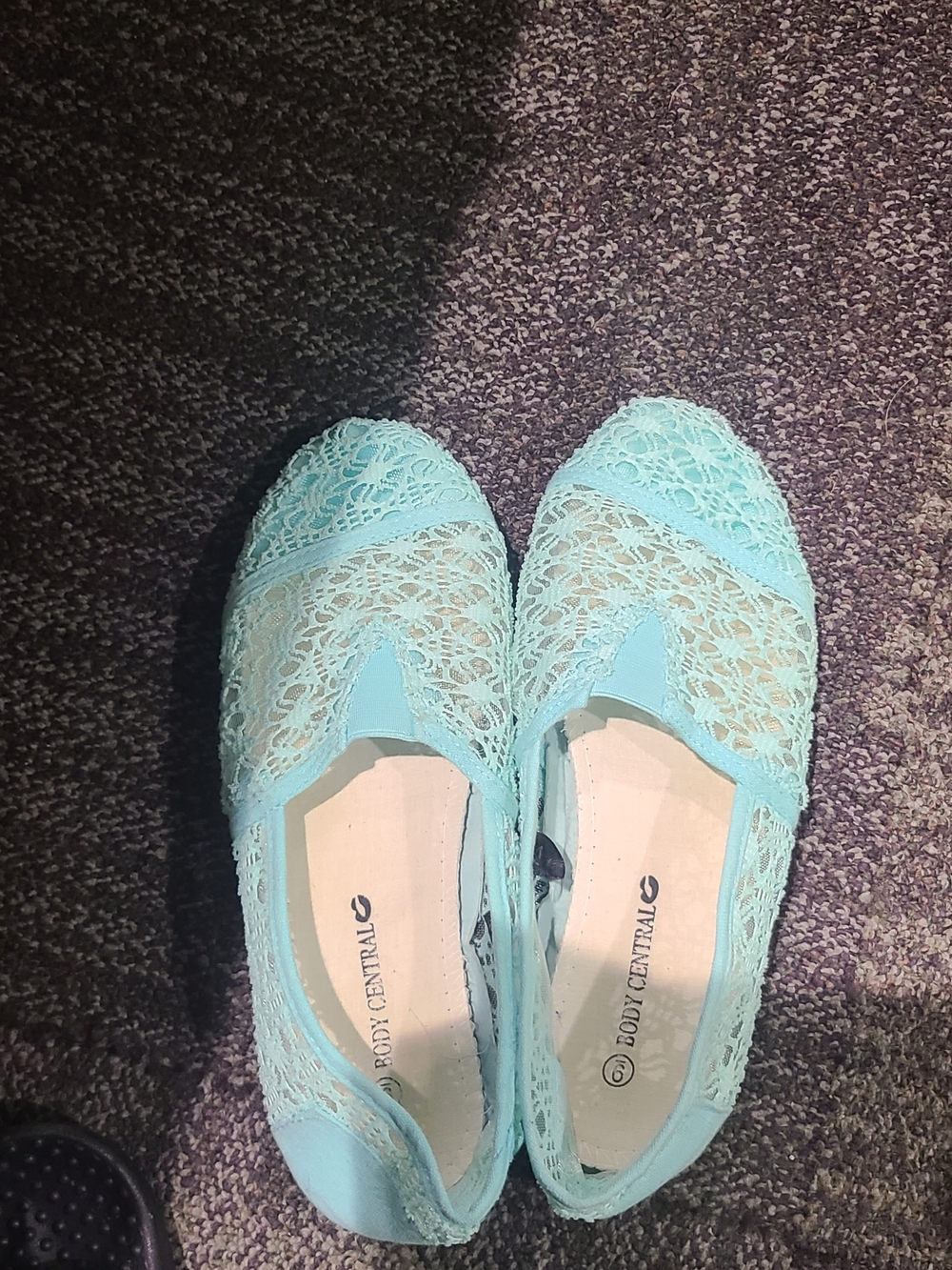 Body Central Mint Lace Slip-On Flats